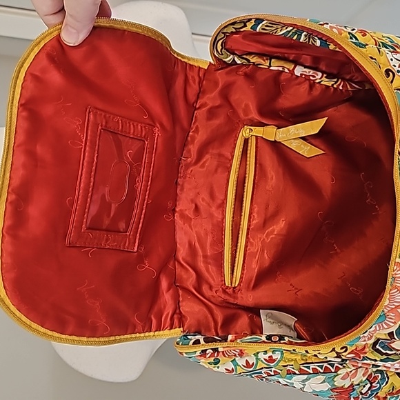 Vera Bradley Retired Provencal Yellow Floral Pattern Backpack VGUC - Picture 15 of 16